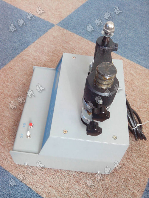 數(shù)顯量?jī)x測(cè)力計(jì)圖片